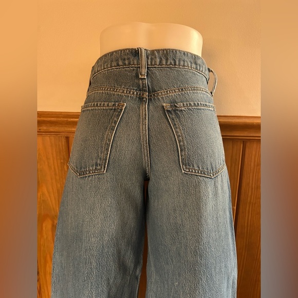 Wide leg baggy, mid-rise Drapey Denim Sz 0, medium wash, stylish, short length - Picture 8 of 13